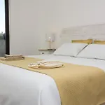 Bonjour House By Ici Villa