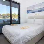Вилла Bonjour House By Ici