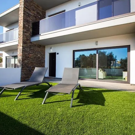 Bonjour House By Ici *