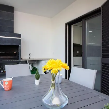 Bonjour House By Ici Villa *